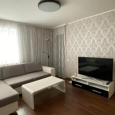 Lovely 1-bedroom Near Centre